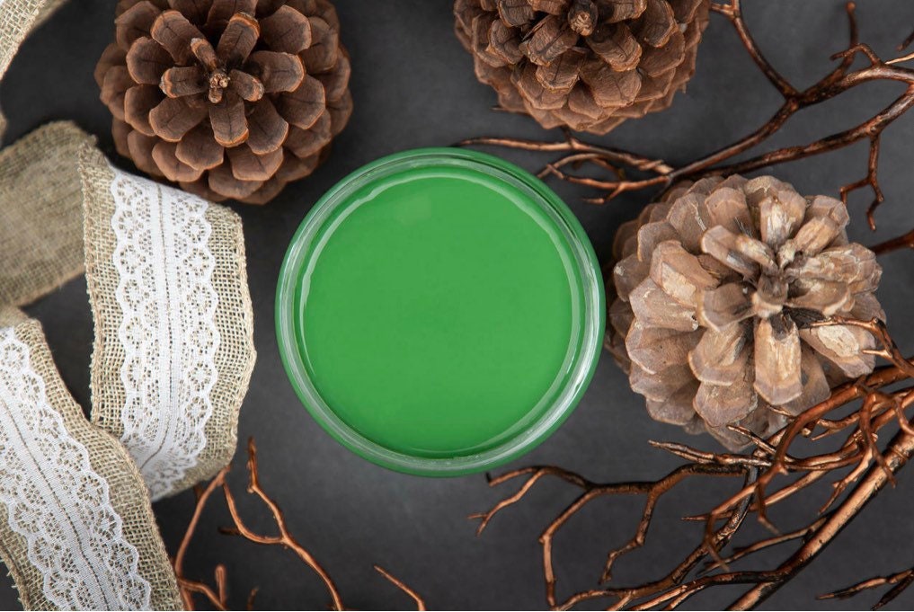 Evergreen 4oz and 8oz | Chalk Mineral Paint | Dixie Belle Paint Company | 4oz and 8oz