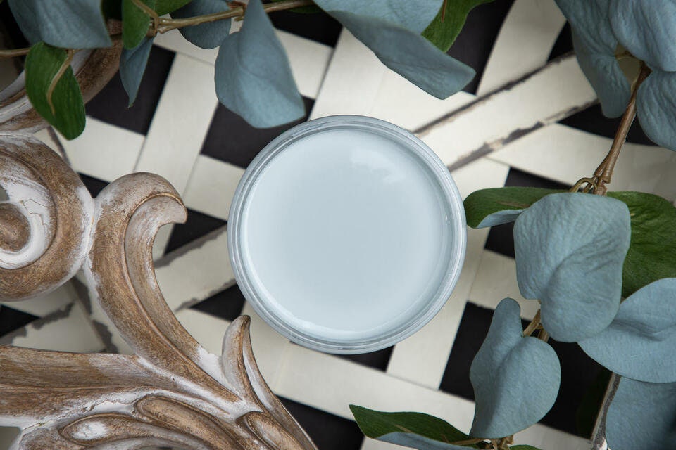 Savannah Mist 16oz and 32oz | Chalk Mineral Paint | Dixie Belle Paint Company | 16oz and 32oz