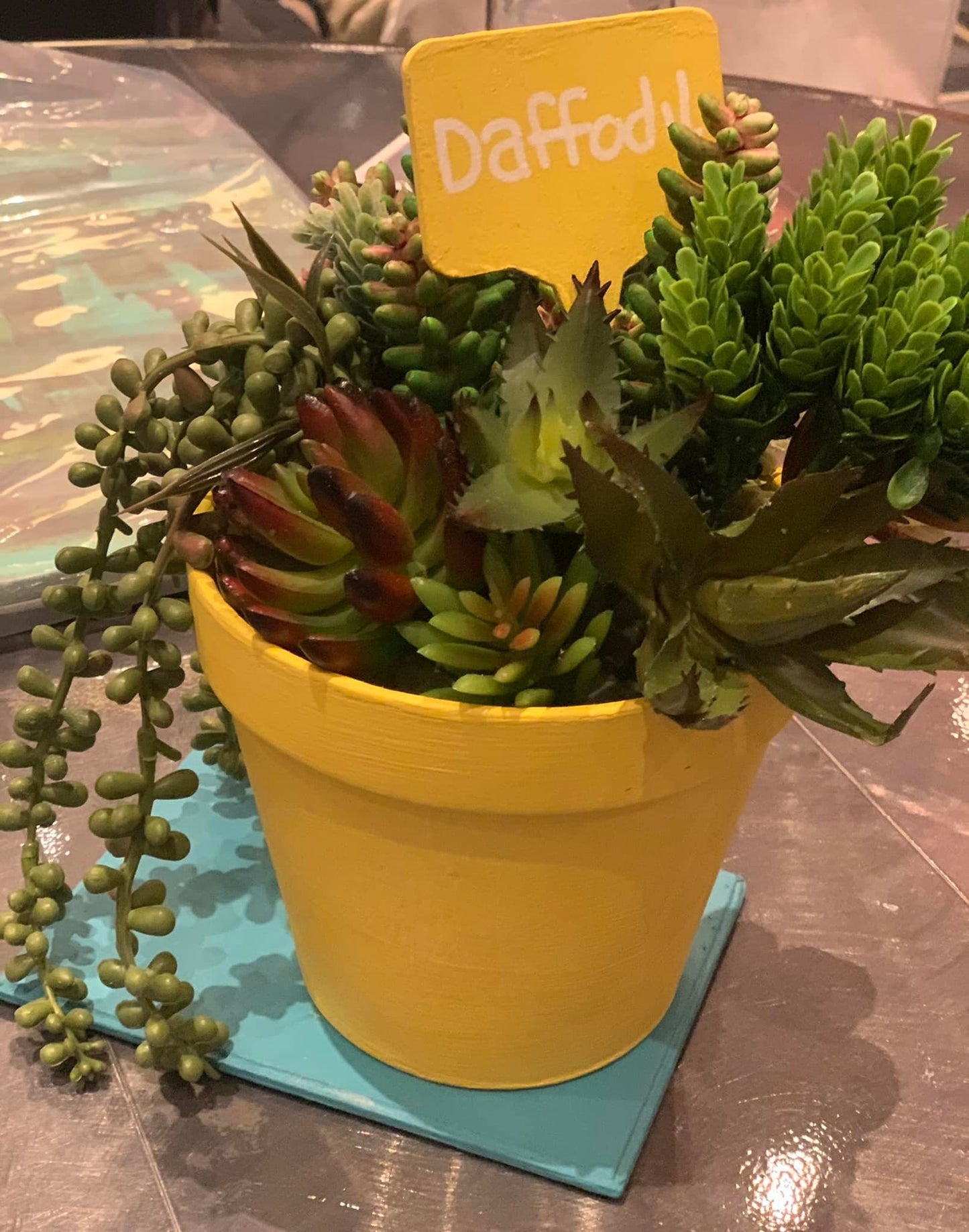 Daffodil | Terra Clay Paint | Dixie Belle Paint | 16oz