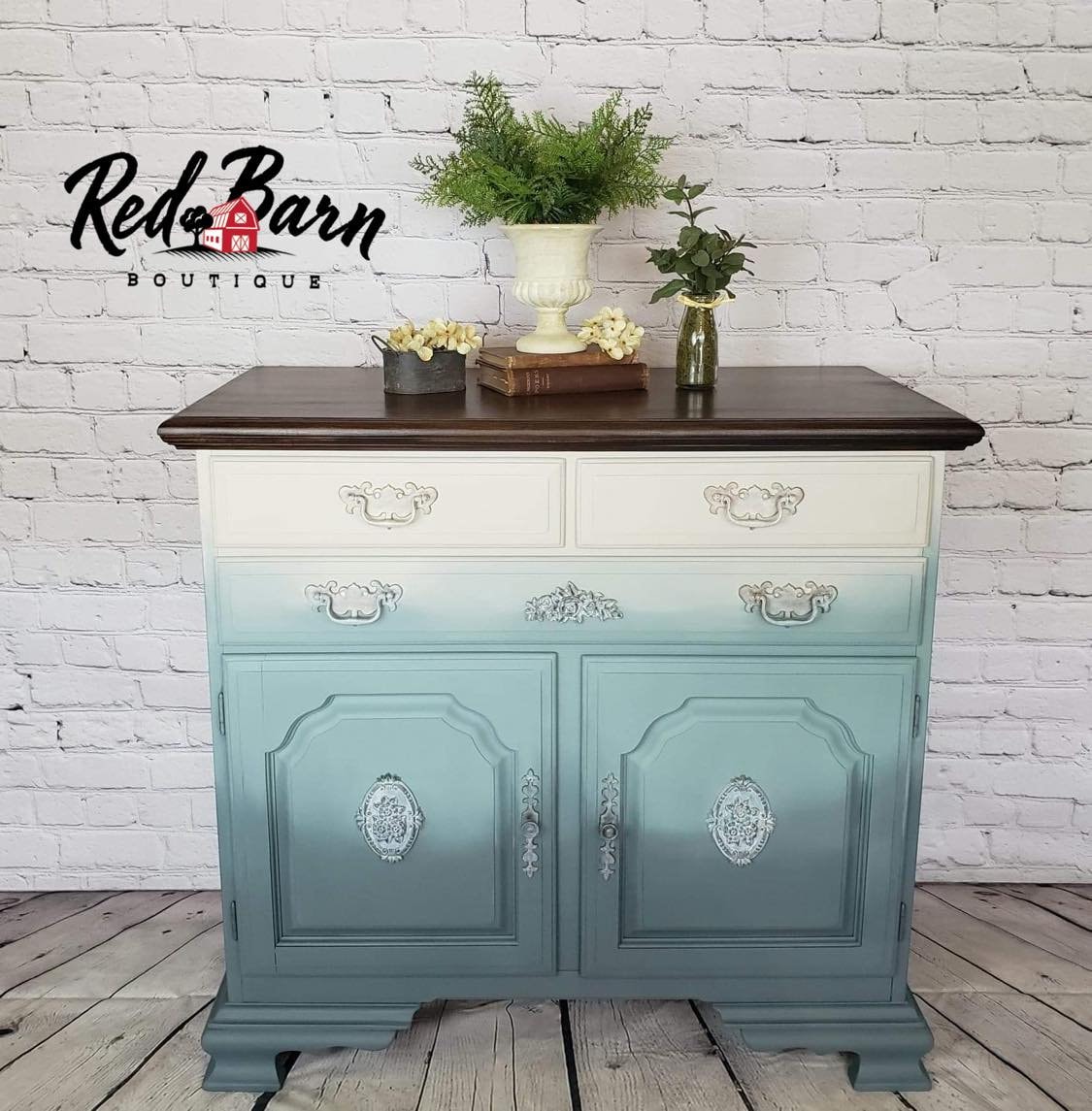 Stormy Seas 16oz and 32oz | Chalk Mineral Paint | Dixie Belle Paint Company | 16oz and 32oz