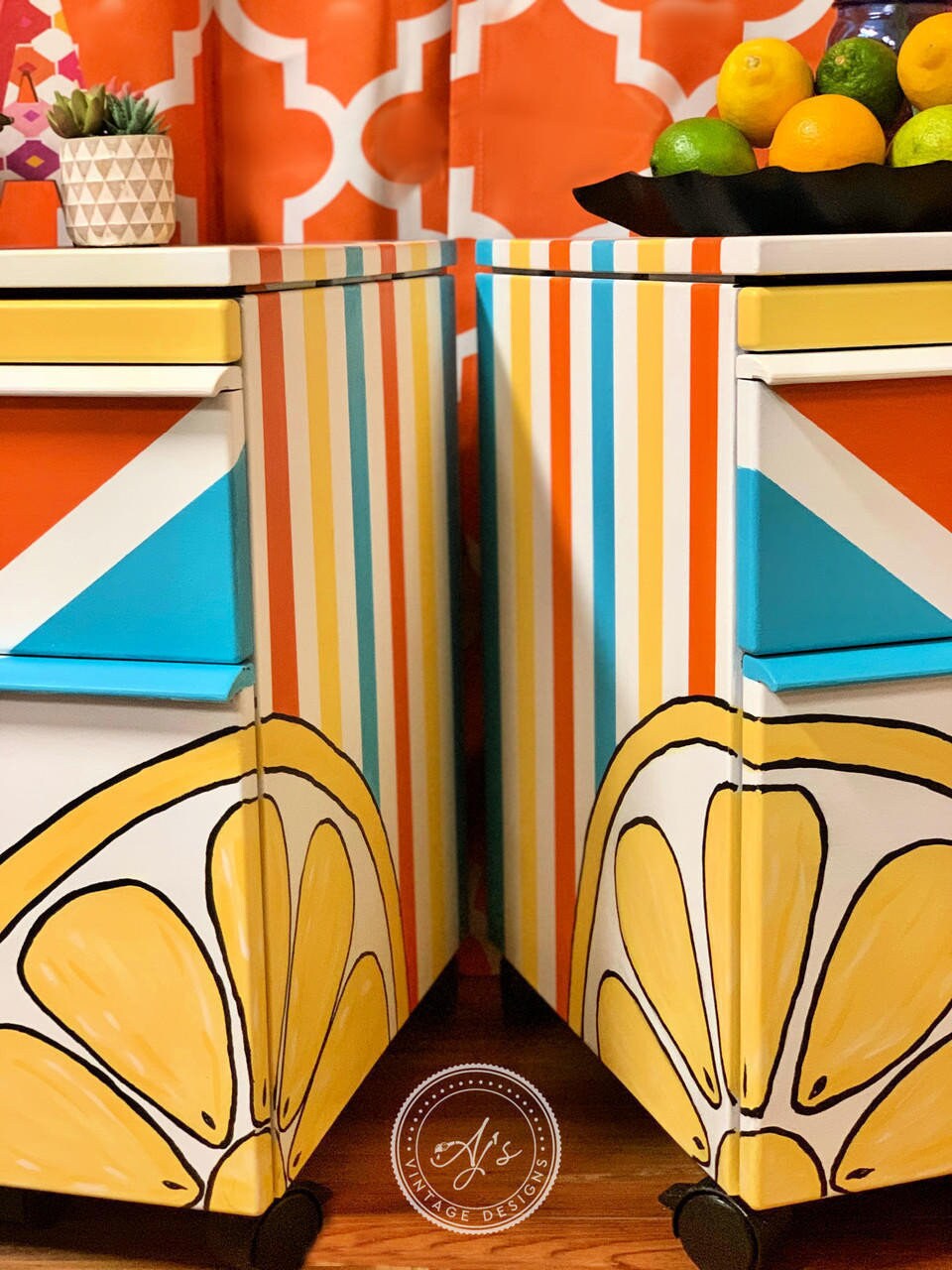 Daisy 16oz and 32oz | Chalk Mineral Paint | Dixie Belle Paint Company | 16oz and 32oz