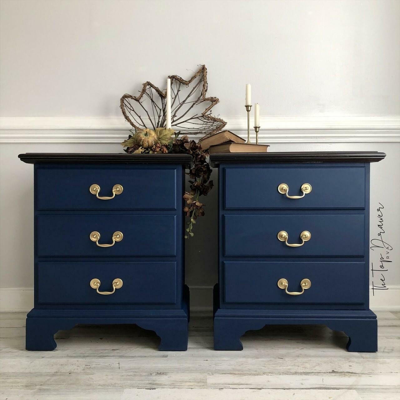 Bunker Hill Blue 4oz and 8oz | Dixie Belle Chalk Mineral Paint | No VOC | Chalk Paint for Furniture | Water Based Paint | 4oz and 8oz
