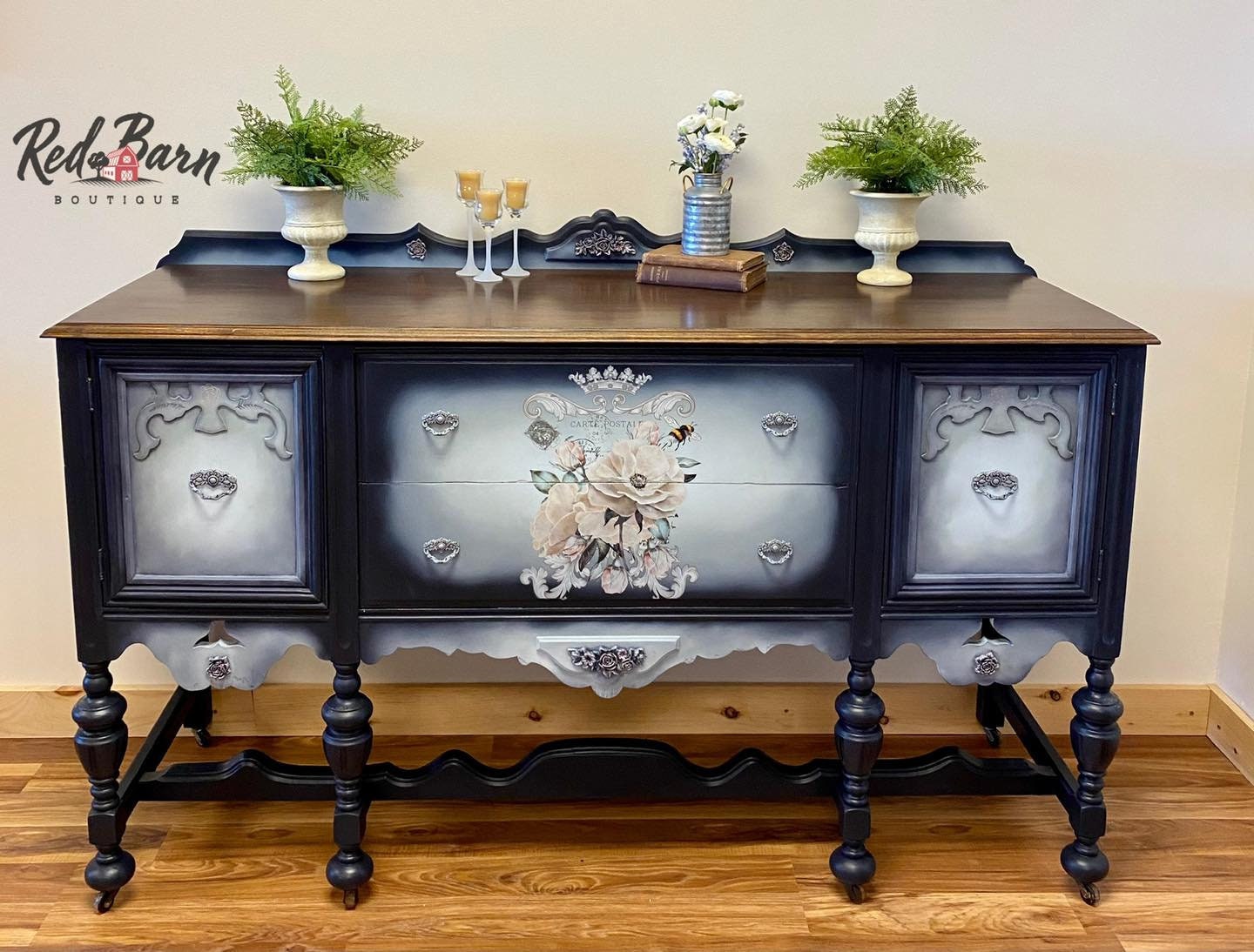 In The Navy 4oz and 8oz | Chalk Mineral Paint | Dixie Belle Paint Company | No VOC | 4oz and 8oz