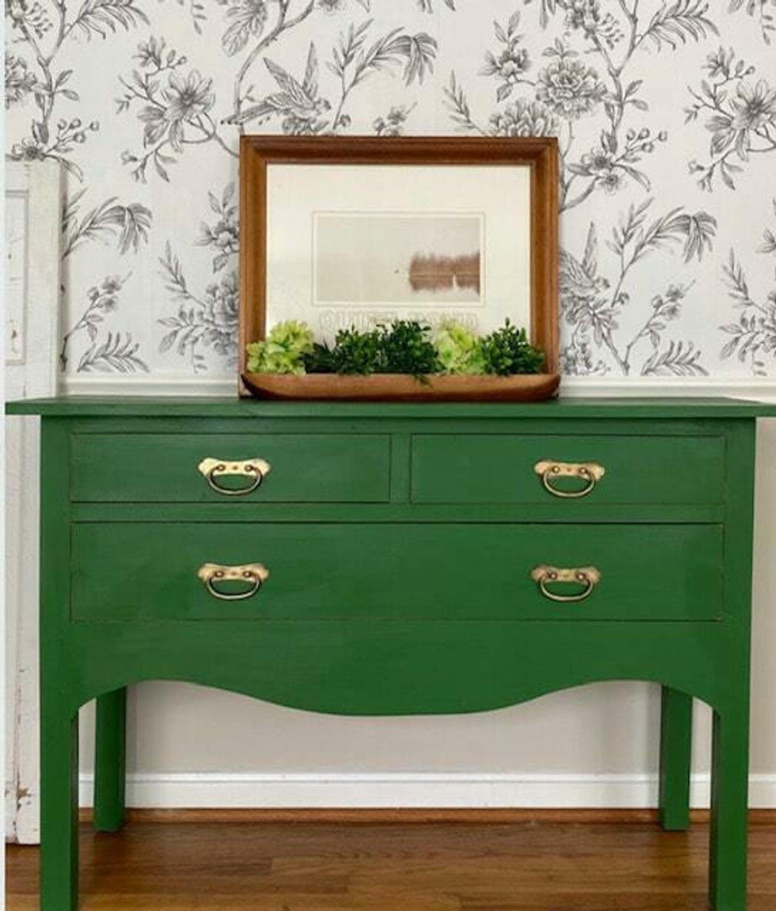 Evergreen 4oz and 8oz | Chalk Mineral Paint | Dixie Belle Paint Company | 4oz and 8oz