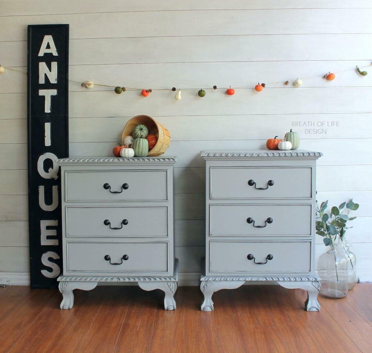 Driftwood 16oz and 32oz | Dixie Belle Chalk Mineral Paint | No VOC | Chalk Paint for Furniture | Water Based Paint | 16oz and 32oz