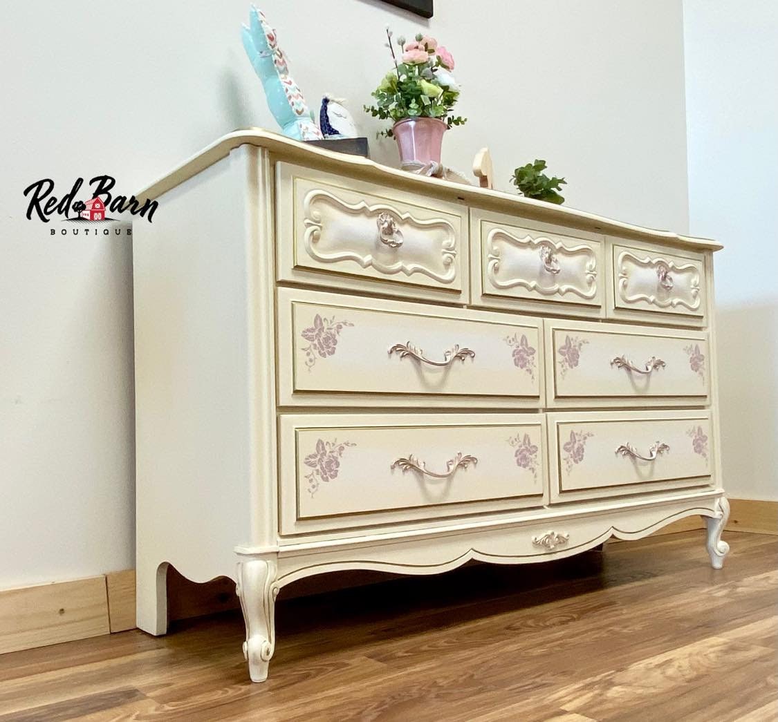 Sun Kissed 4oz | Silk All-In-One Paint | Dixie Belle Paint Company | 4oz