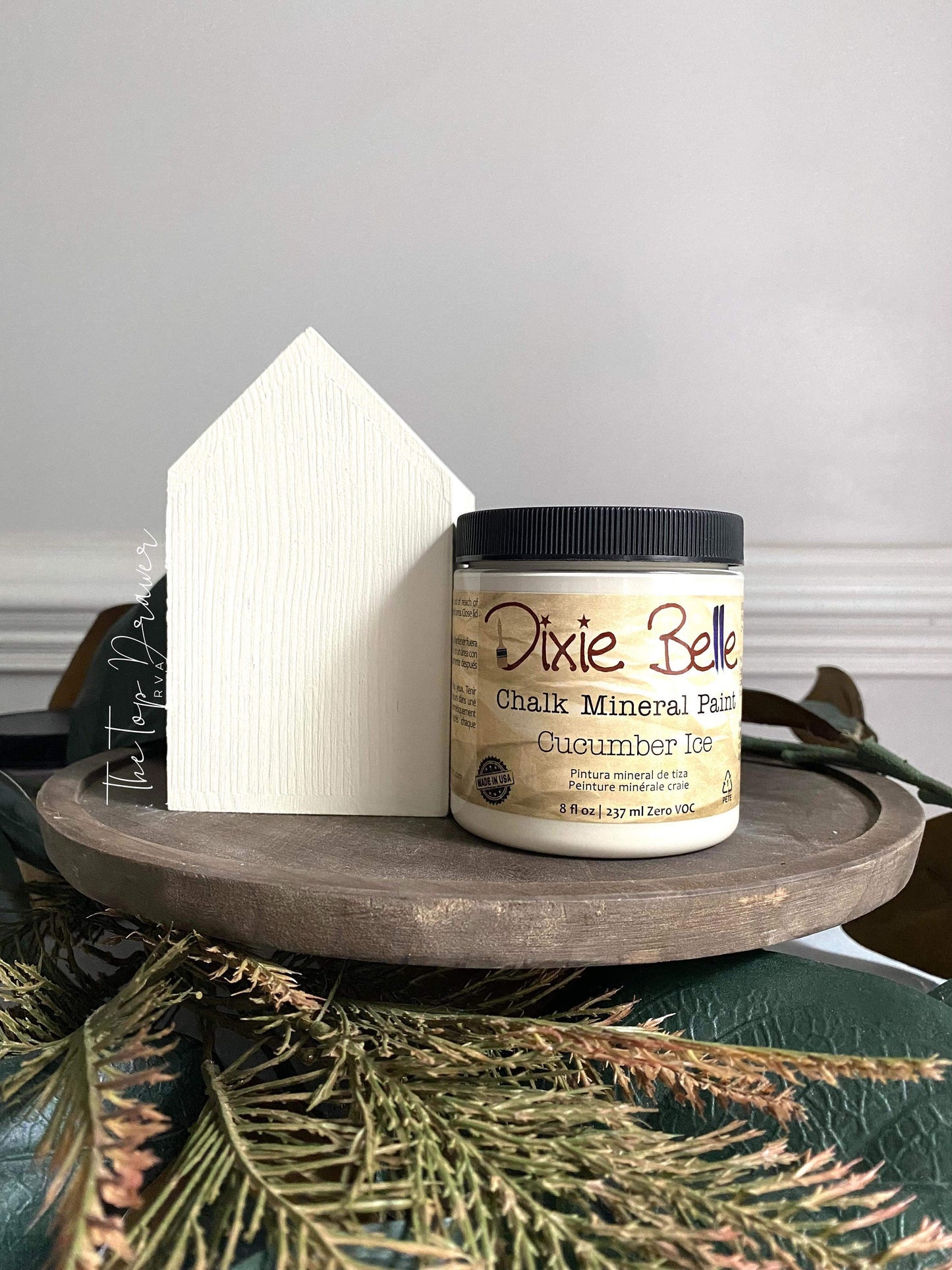 Cucumber Ice 16oz and 32oz | Dixie Belle Chalk Mineral Paint | No VOC | Chalk Paint for Furniture | Water Based Paint | 16oz and 32oz