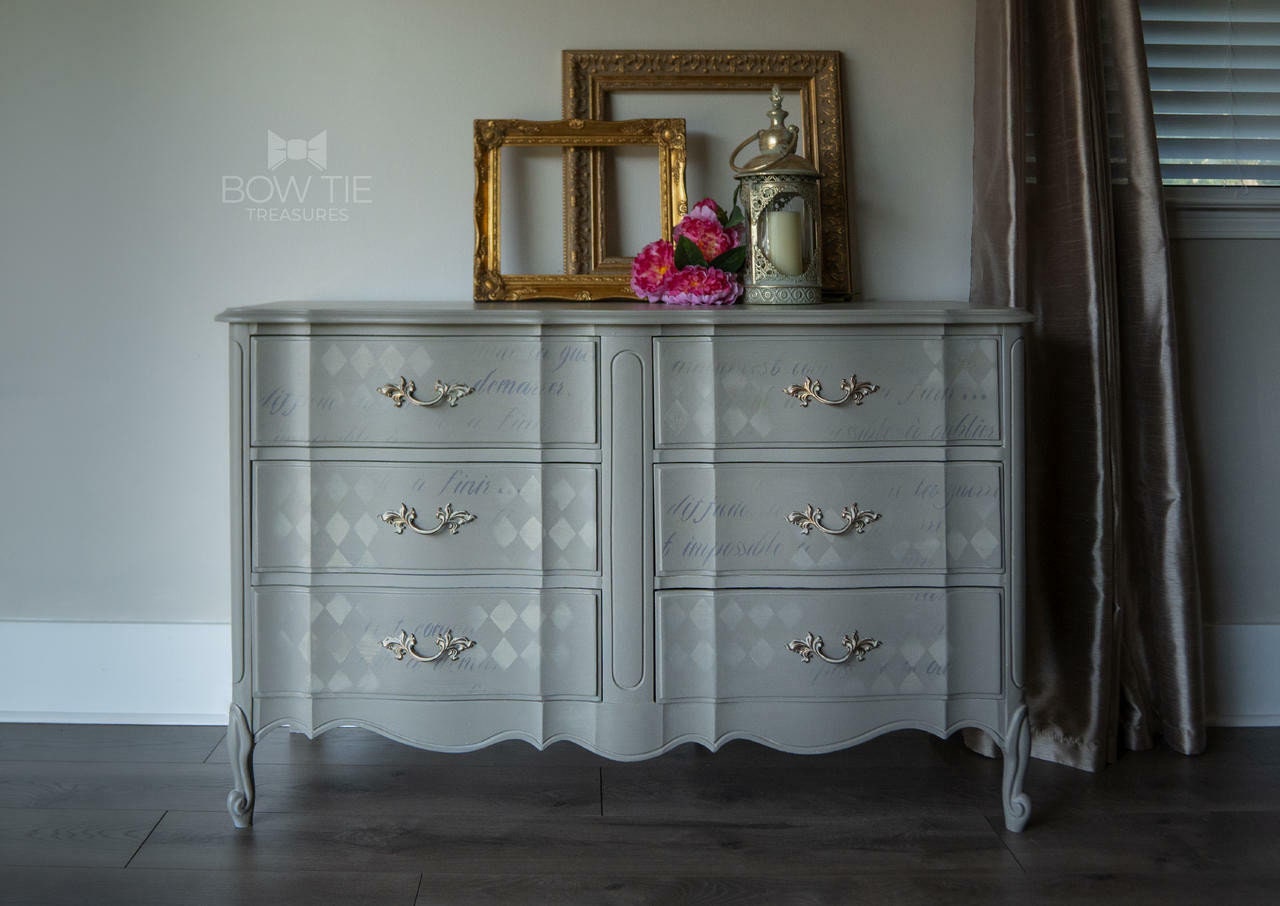 Mason Dixon Gray 4oz and 8oz | Dixie Belle Chalk Mineral Paint | No VOC | Chalk Paint for Furniture | Water Based Paint | 4oz and 8oz