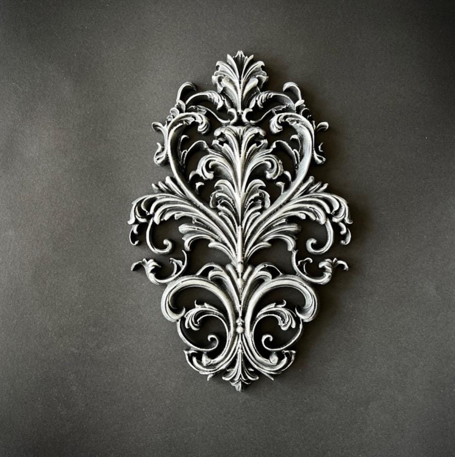 Baroque Emblem | Décor Moulds | Silicone Mould | LaBlanche | 8" x 5" | Limited Edition | Will Sell Out