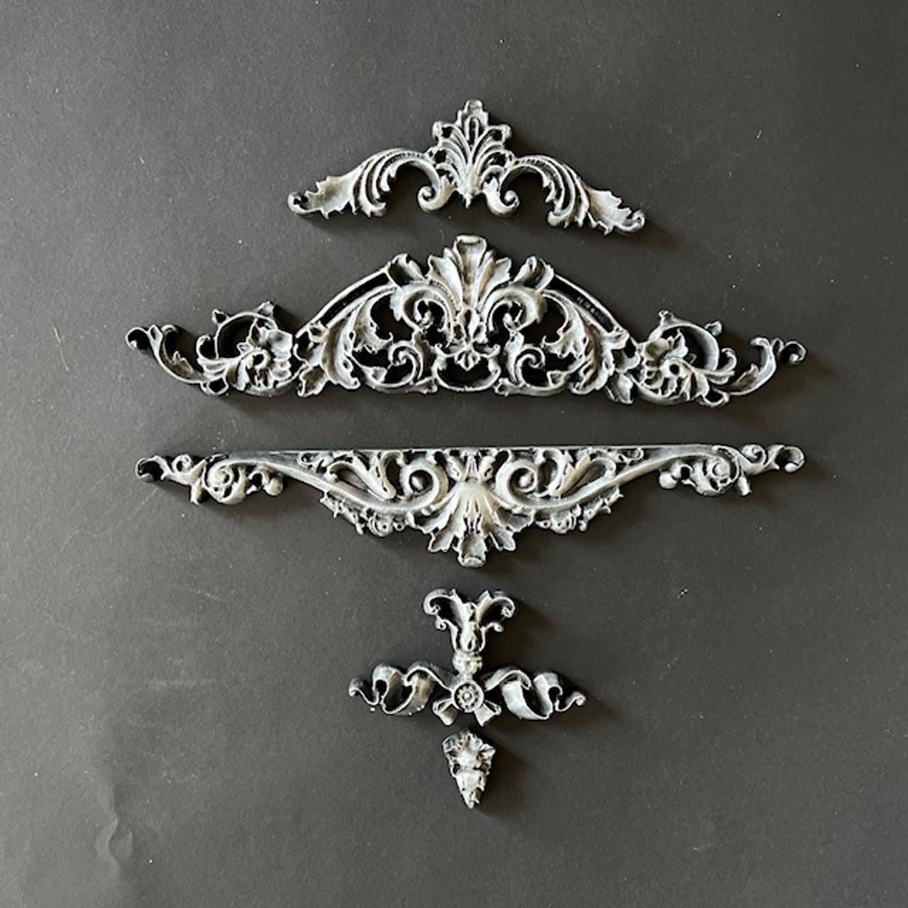 Ornamental Estelle | Décor Moulds | LaBlanche | 8" x 5" | Limited Edition