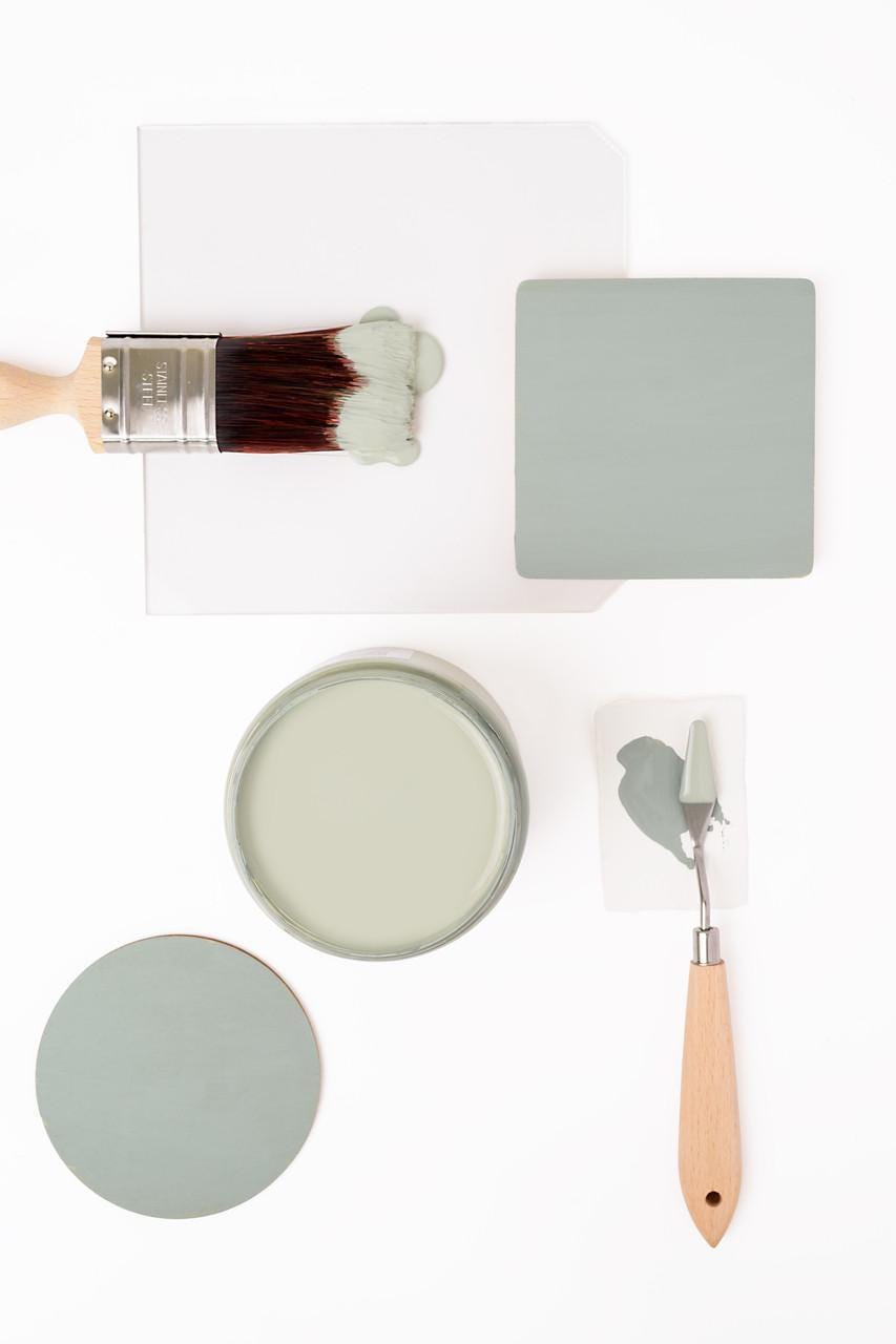 Oxford Fog | Silk All-In-One Paint | Countryside Collection | Dixie Belle Paint Company | 4oz