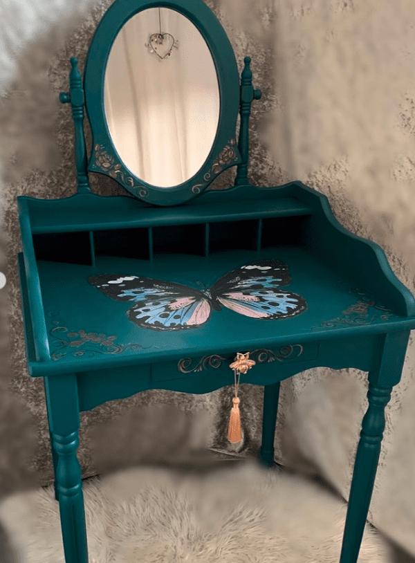 Fleurs Et Vie | Rub On Furniture Transfers | Hokus Pokus | Furniture Decals | 35 x 23