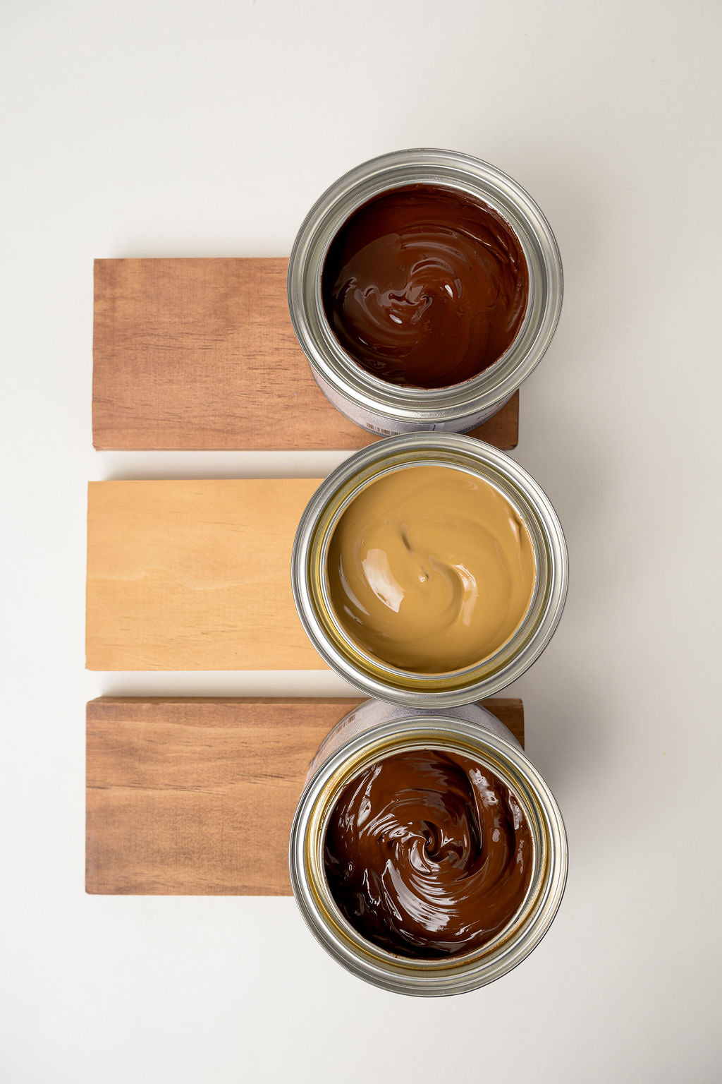 Cedar No Pain Gel Stain | Dixie Belle Paint | Oil Based Wood Stain | 16oz