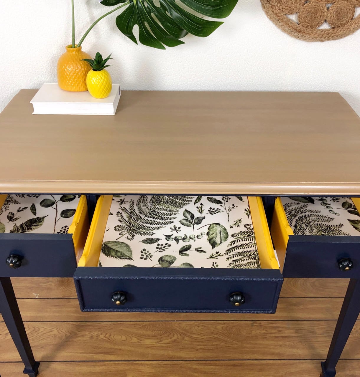 Pine Cone 16oz and 32oz | Dixie Belle Chalk Mineral Paint | No VOC | Chalk Paint for Furniture | Water Based Paint | 16oz and 32oz