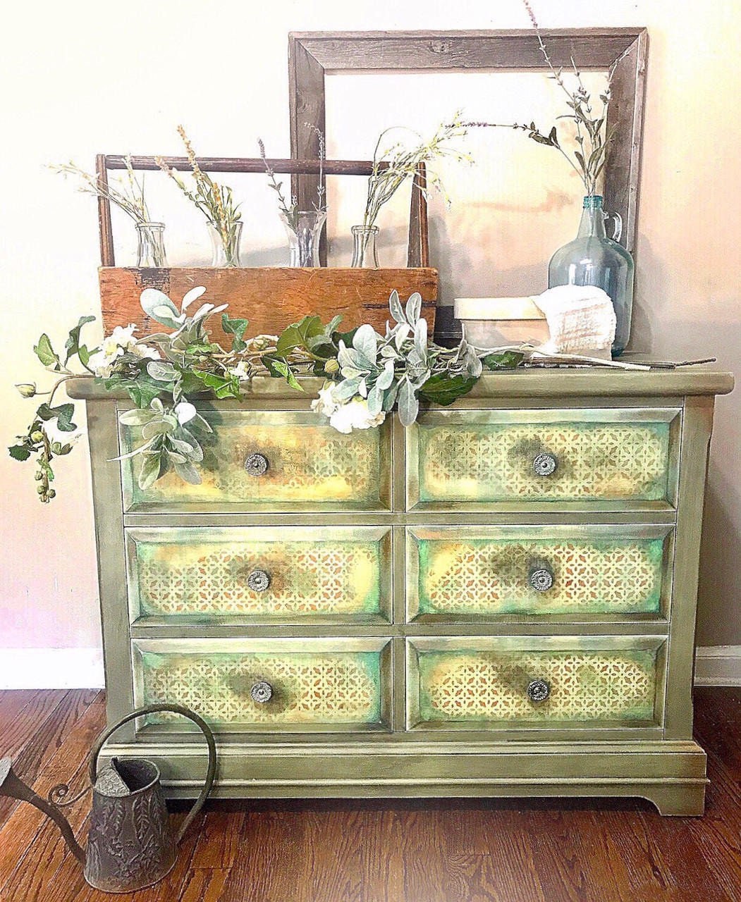 Farmhouse Green 4oz and 8oz |Chalk Mineral Paint | Dixie Belle Paint Company | 4oz and 8oz