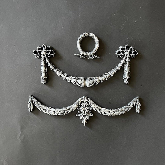 Garland | Décor Moulds | Silicone Mould | LaBlanche | 8" x 5" | Limited Edition | Will Sell Out