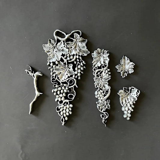Grapes | Décor Mould | LaBlanche | Decorative Mold | 8" x 5"