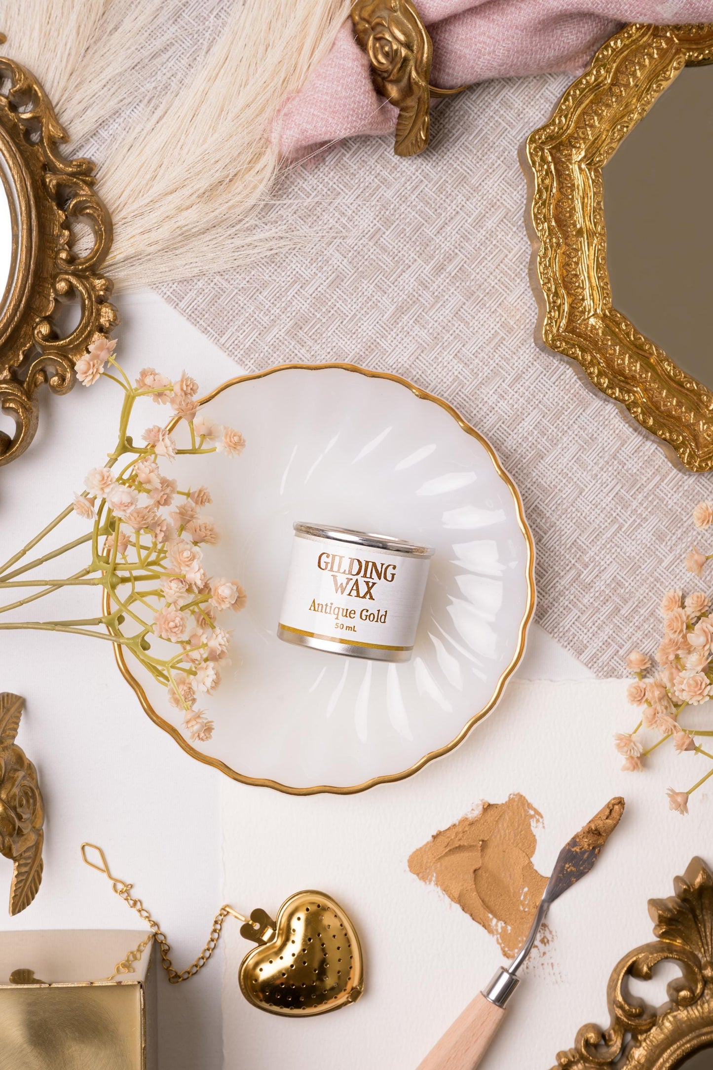 Antique Gold | Gilding Wax | Dixie Belle Paint Company | Mixed Media