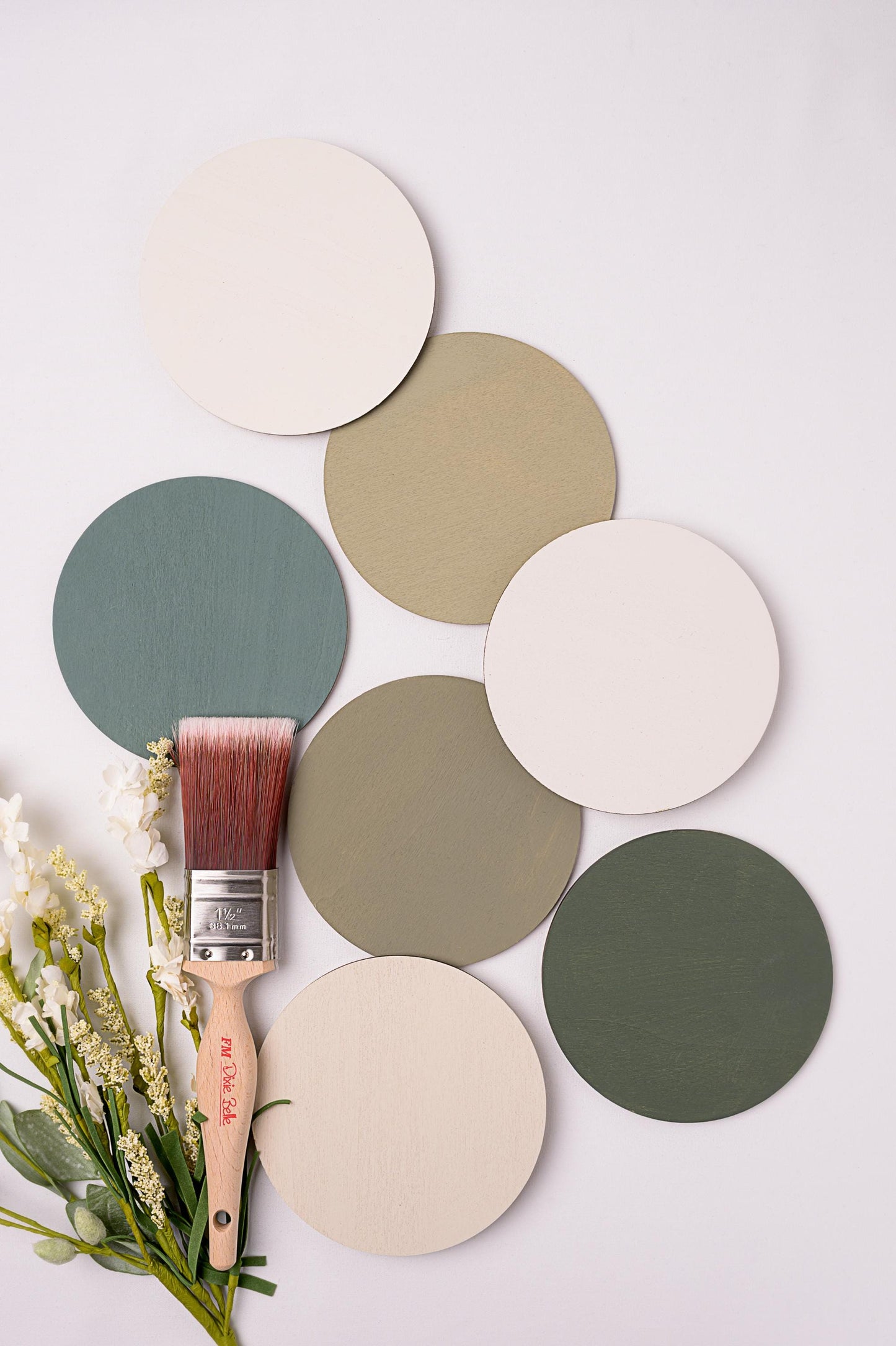 Blue Grass 4oz or 8oz | Southern Roots Collection | Dixie Belle Paint | No VOC | Chalk Mineral Paint for Furniture | Water Based Paint
