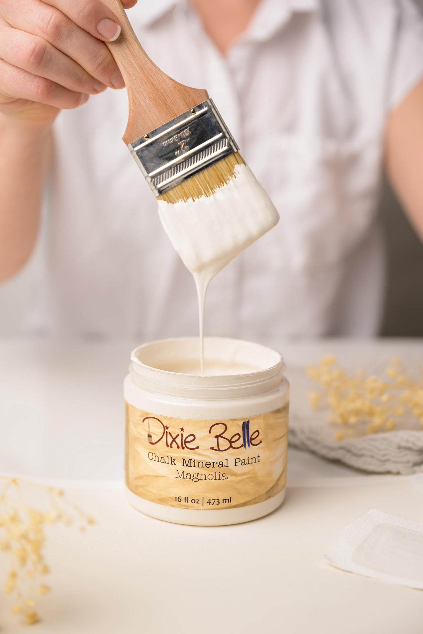 Magnolia 16oz and 32oz | Dixie Belle Paint | No VOC | Chalk Mineral Paint for Furniture | Water Based Paint | 16oz and 32oz