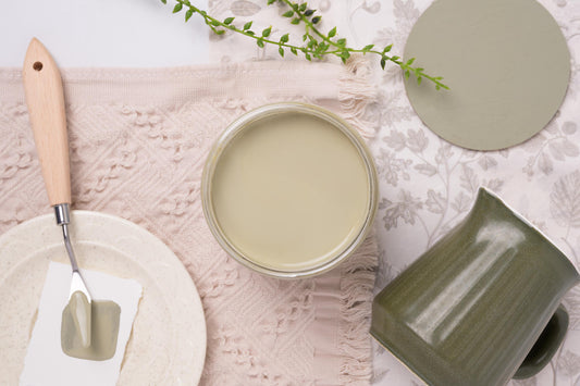 Highlands 4oz | Silk All-In-One Paint | Countryside Collection | Dixie Belle Paint Company | 4oz