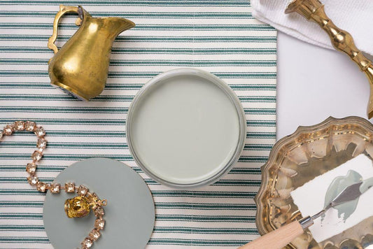 Oxford Fog | Silk All-In-One Paint | Countryside Collection | Dixie Belle Paint Company | 4oz