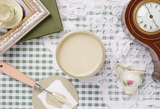 Wicklow Glen 16oz | Silk All-In-One | Countryside Collection | Dixie Belle Paint Company | 16oz